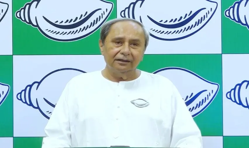 tension-in-police-and-public-at-berhampur