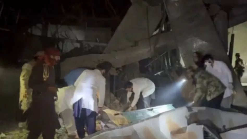 gautam-adanis-big-deal-bet-on-ndtv-for-rs-495-crore