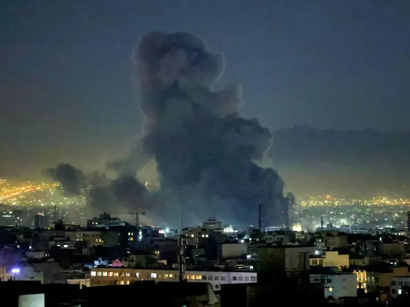 youth-atmahatya-jumping-under-a-moving-truck-in-soro