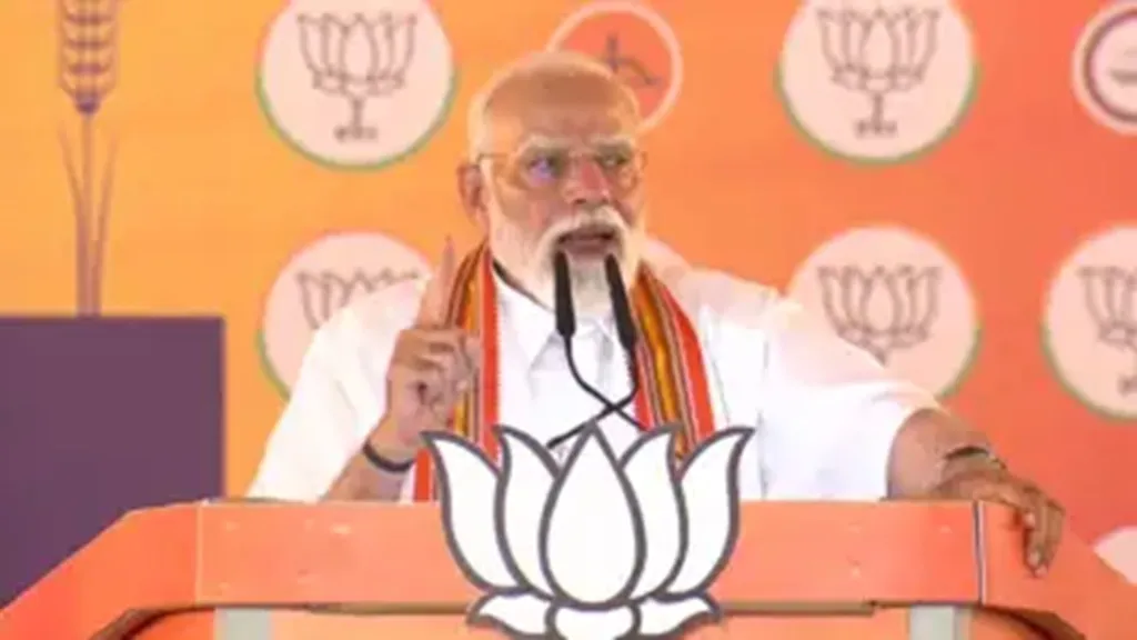 କେରଳରେ କଂଗ୍ରେସ-କମ୍ୟୁନିଷ୍ଟ ଉପରେ ବର୍ଷିଲେ ମୋଦି, କହିଲେ-ଏଥରେ ରାଜ୍ୟରେ NDA ସରକାର