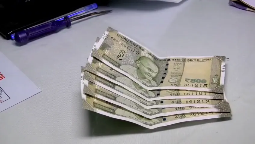 Jharsuguda DHH Section Officer Arrested for Taking Bribe