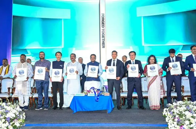  ସମ୍ବଲପୁରରେ ଜେଏସଡବ୍ଲୁ ଏବଂ ଜେଏଫଇ ଷ୍ଟିଲ୍ ଜଏଣ୍ଟ ଭେଞ୍ଚରର ଶୁଭାରମ୍ଭ: ଧର୍ମେନ୍ଦ୍ର କହିଲେ, ଓଡ଼ିଶା ହେବ ମ୍ୟାନୁଫ୍ୟାକଚରିଂ ଏବଂ ଲଜିଷ୍ଟିକ୍ ହବ୍ 