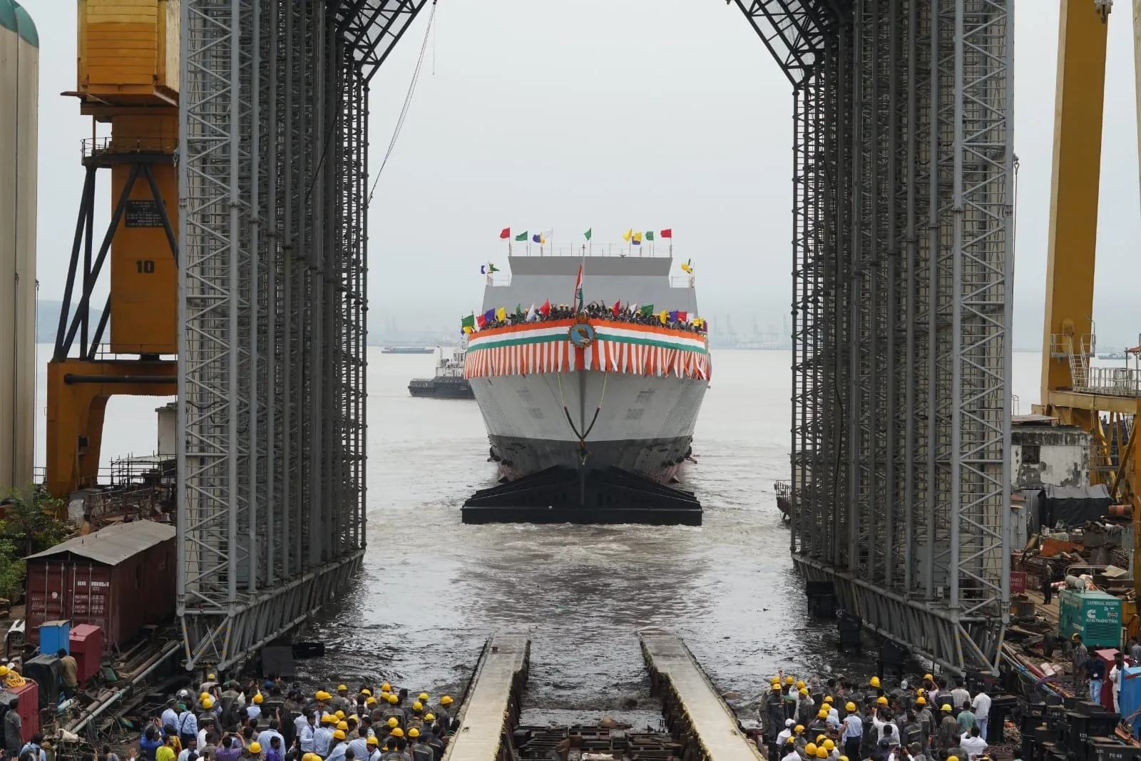 ସମୁଦ୍ରରେ ଭାରତକୁ ଜଗିବ ତାରାଗିରି, ଶତ୍ରୁ ଆଖି ଦେଖାଇଲେ ମାରିବ ବ୍ରହ୍ମୋସ୍‌