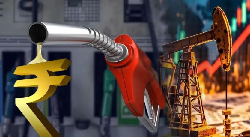 Petrol Diesel Prices: ବିଶ୍ୱ ଶକ୍ତି ସଙ୍କଟରୁ ସୁରକ୍ଷା ଦେବା ପାଇଁ ଦୈନିକ ୧୭୦୦ କୋଟି କ୍ଷତି ସହୁଛନ୍ତି ତୈଳ କମ୍ପାନୀ, ୧୦ ସପ୍ତାହରେ କ୍ଷତି ୧ ଲକ୍ଷ କୋଟିରୁ ଅଧିକ