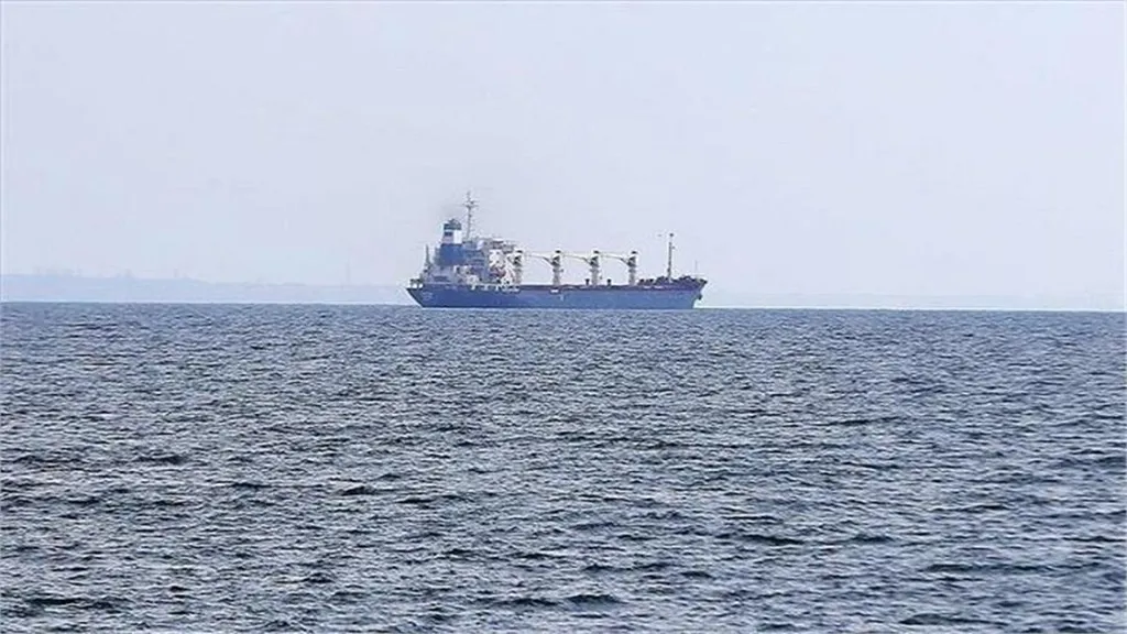 Ship Hijack ହର୍ମୁଜ ନିକଟରୁ ଇରାନ ଜଳକ୍ଷେତ୍ରକୁ ଜାହାଜ ନେଇ ଗଲେ ଅଜ୍ଞାତ ଲୋକ