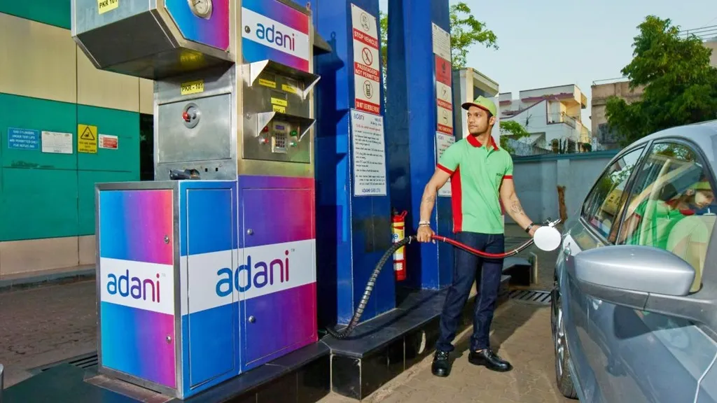 ପୁଣି ବଢିଲା CNG ଦାମ୍, କେଜି ପିଛା ୨ଟଙ୍କା ୨୫ ପଇସା ମହଙ୍ଗା କଲା ଆଦାନୀ ଗ୍ୟାସ୍ 