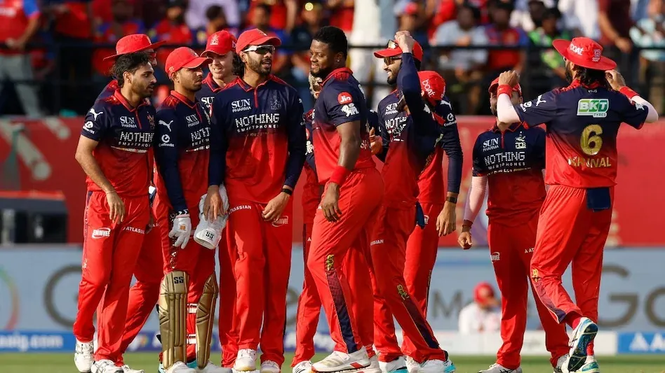 IPL 2026: RCB Becomes First Team to Qualify for Playoffs
