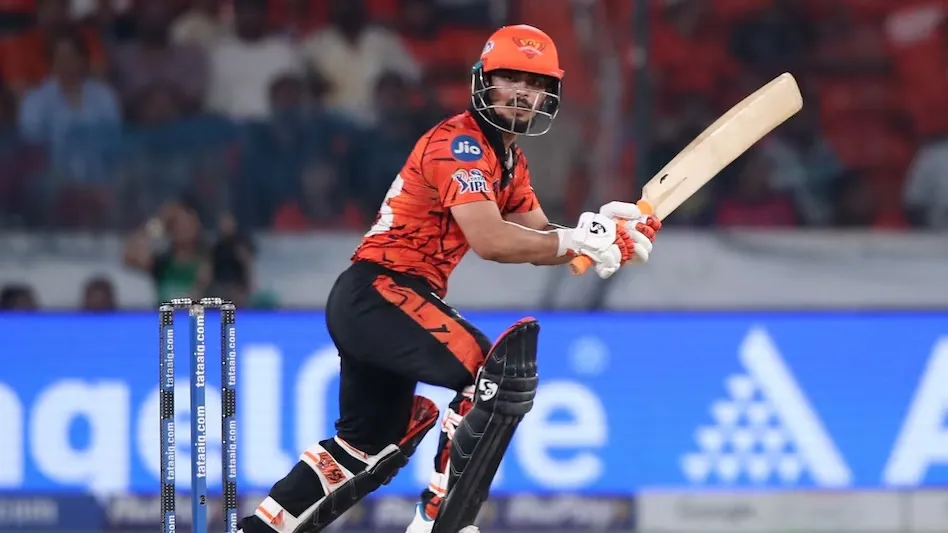 IPL 2026: ଇଶାନଙ୍କ ଦମଦାର ବ୍ୟାଟିଂ, CSKକୁ ହରାଇ ପ୍ଲେ ଅଫରେ SRH, GT ବି କଲା କ୍ଵାଲିଫାଏ