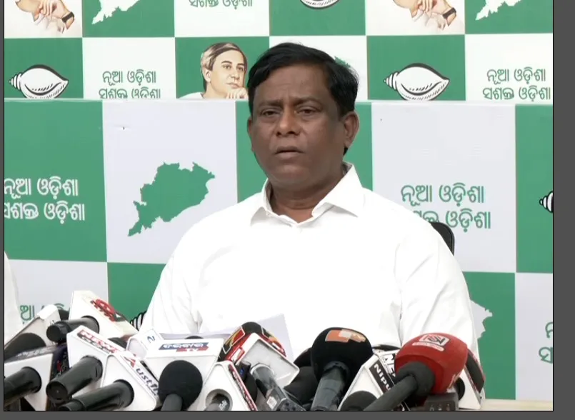 ରାଜ୍ୟ ସରକାରଙ୍କୁ ଘେରିଲା ବିଜେଡି, ଦୁଇ ବର୍ଷରେ ଚାଉଳ ରଖିବାକୁ ଗୋଦାମ କରିପାରିଲେନି...