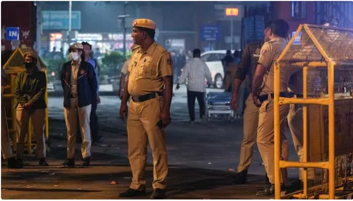 Delhi Police Special Cell arrest 9 terror suspects 