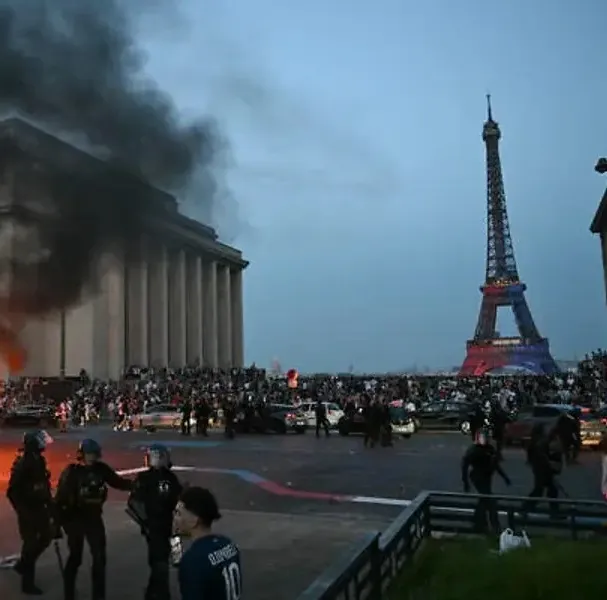 Violence erupts after PSG win