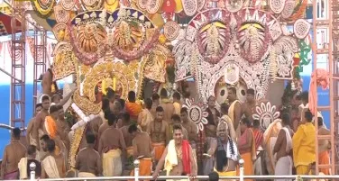 ସ୍ନାନ ମଣ୍ଡପରେ ଶ୍ରୀଜିଉ, ଗଜାନନ ବେଶରେ ଦର୍ଶନ ଦେଉଛନ୍ତି ମହାପ୍ରଭୁ