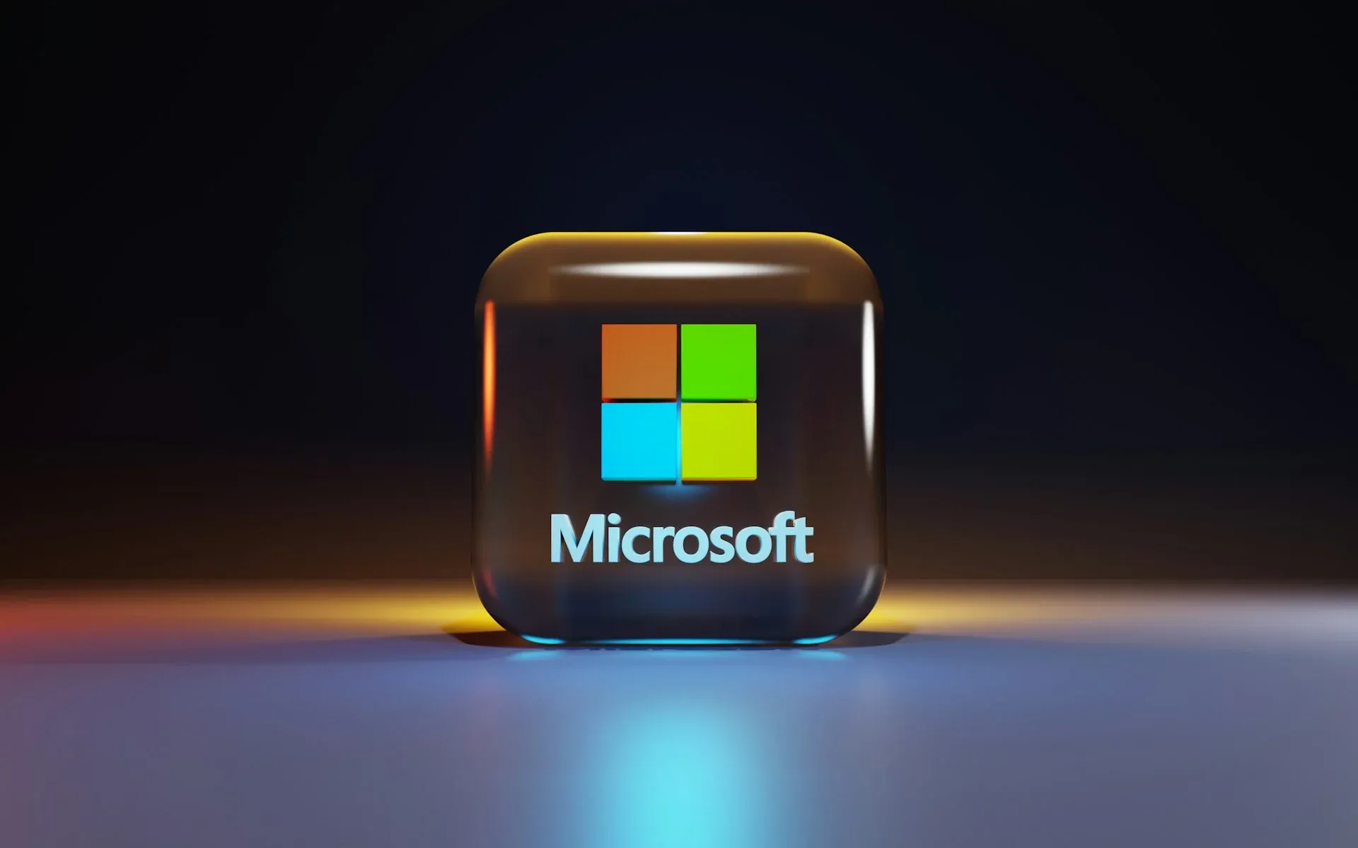 Microsoftରୁ ଚାକିରି ଛାଡ଼ିବ ପରେ ସାଂଘାତିକ ଅଭିଯୋଗ ଆଣିଲେ ଇଞ୍ଜିନିୟର, ହଜାର ହଜାର କର୍ମଚାରୀଙ୍କୁ ପଠାଇଲେ ଇ-ମେଲ୍‌