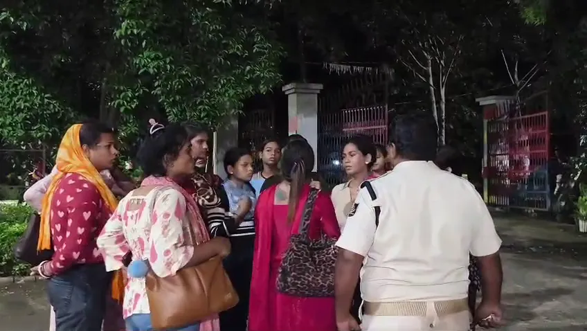 Clash Between Two Transgender Groups
