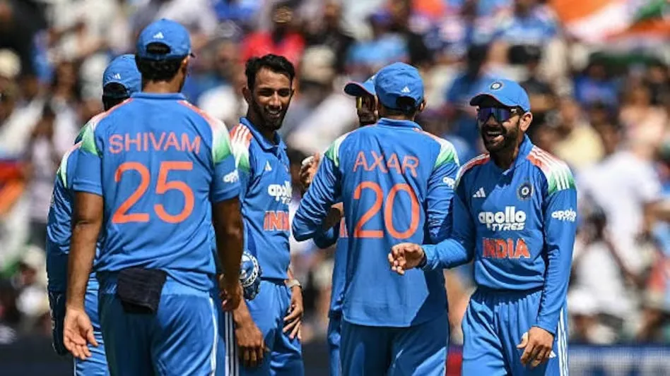 IND vs ENG: ବର୍ମିଂହାମରେ ପ୍ରଥମ ଦିନିକିଆ, ୨୫୮ ରନରେ ଅଲଆଉଟ୍ ଇଂଲଣ୍ଡ, ଅକ୍ଷରଙ୍କୁ ୪ ଓ୍ଵିକେଟ୍ 