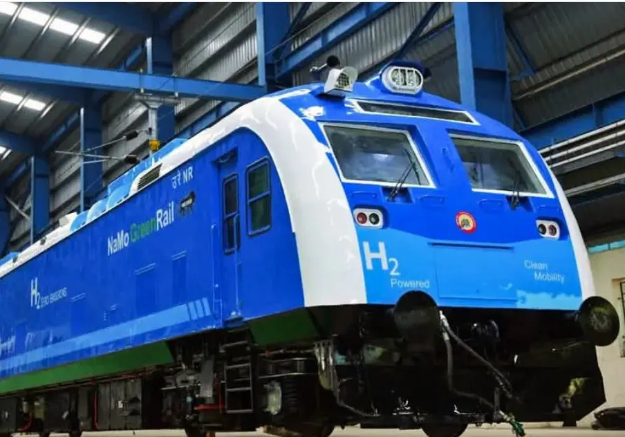 India First Hydrogen Train: ଦେଶରେ ଗଡ଼ିବ ପ୍ରଥମ ହାଇଡ୍ରୋଜେନ୍ ଟ୍ରେନ୍, ସଫଳ ଦେଶମାନଙ୍କ ତାଲିକାରେ ସାମିଲ ହେବ ଭାରତ 