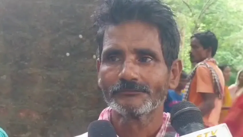 କିଛି ଦିନ ତଳେ ବିବାହ କରିଥିଲେ, ଏବେ ଘର ଭିତରୁ ମିଳିଲା ବିବାହିତ ପୁଅର ଝୁଲନ୍ତା ମୃତଦେହ