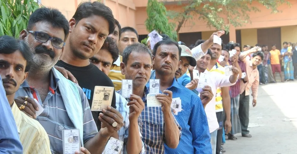 ରାଜ୍ୟରେ ୧୨ ଲକ୍ଷ 'ଅଦୃଶ୍ୟ' ଭୋଟର: ୫୮ ଲକ୍ଷରୁ ଅଧିକ ଲୋକଙ୍କୁ ଯିବ ନୋଟିସ୍, ସେପ୍ଟେମ୍ବର ୬ରେ ଆସିବ ଚୂଡ଼ାନ୍ତ ଭୋଟର ତାଲିକା