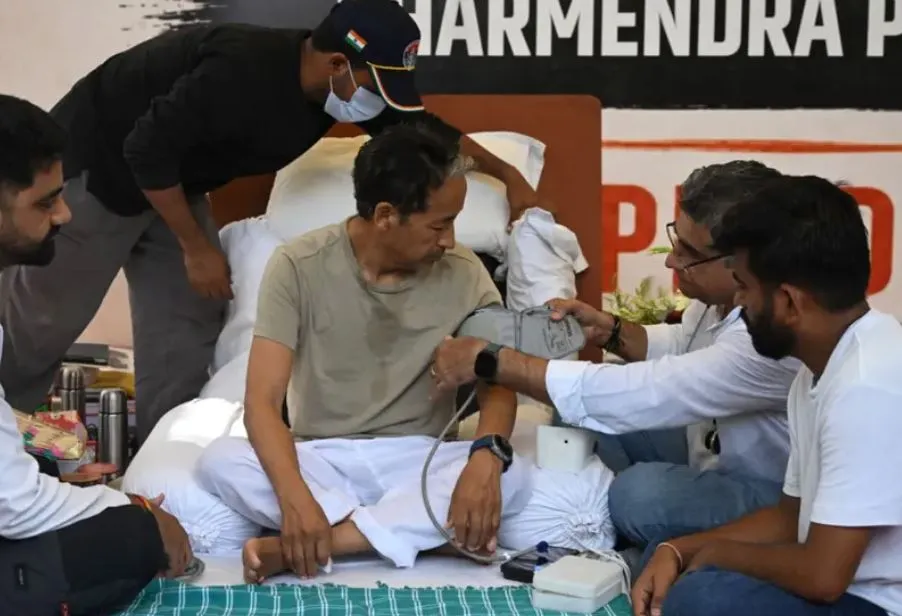 ସୋନମ ୱାଙ୍ଗଚୁକଙ୍କୁ ମେଦାନ୍ତା ହସ୍ପିଟାଲ ସ୍ଥାନାନ୍ତର ପାଇଁ ଦିଲ୍ଲୀ ହାଇକୋର୍ଟଙ୍କ ଅନୁମତି: କେନ୍ଦ୍ର ସରକାର କହିଲେ, ଆପତ୍ତି ନାହିଁ