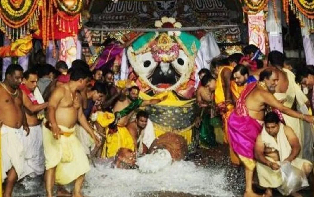 Adhara Pana Ritual Completed on Chariots in Puri