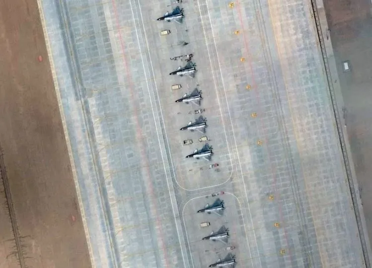 China Deploys 12 J-20 Stealth Fighter Jets Near India Border