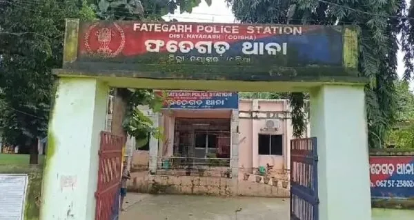 ଭାଉଜର ନଗ୍ନ ଫଟୋ ଭାଇରାଲ କରିଦେଲା ଦିଅର ! ରାତିରେ ବାନ୍ଧିଲା ପୋଲିସ