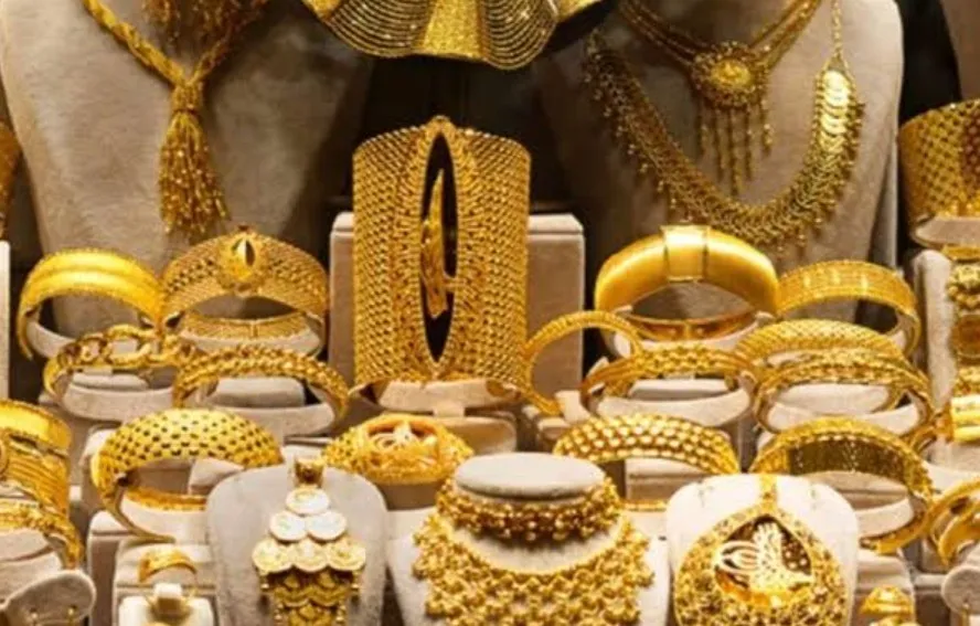 Gold Silver Price Today: ରାକ୍ଷୀ ପୂର୍ଣ୍ଣିମାରେ କମିଲା ସୁନା ଓ ରୁପା ଦର, ସୁଯୋଗ ହାତଛଡା କରନ୍ତୁ ନାହିଁ