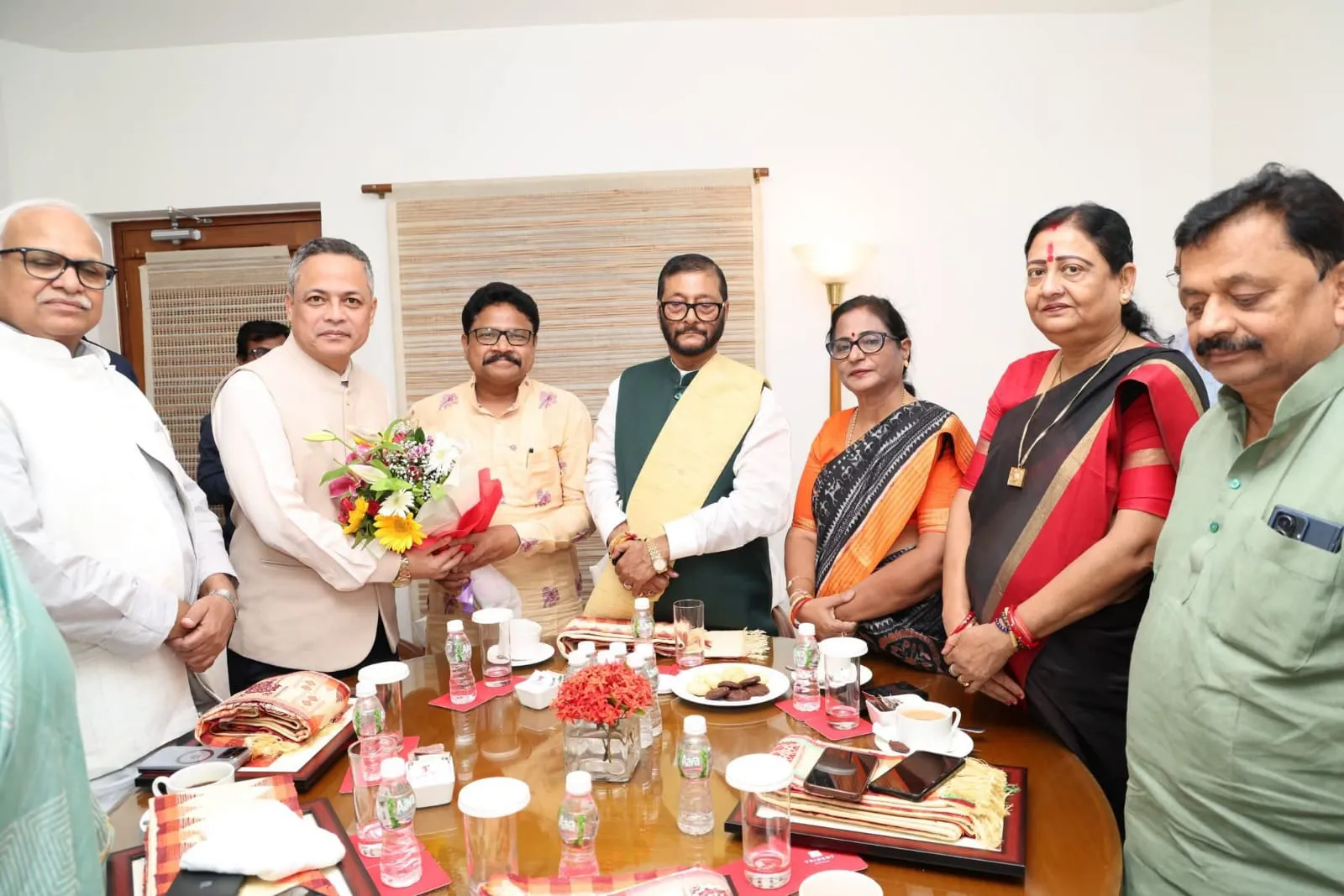 Parliamentary Committee Visits Bhubaneswar to Discuss Odisha MLA Salary and Allowance Revision