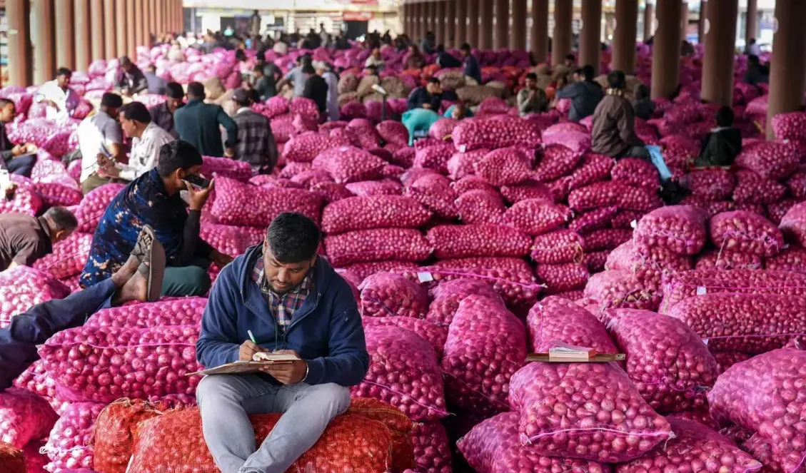 Onion Prices Fall 9% in Wholesale Markets; 