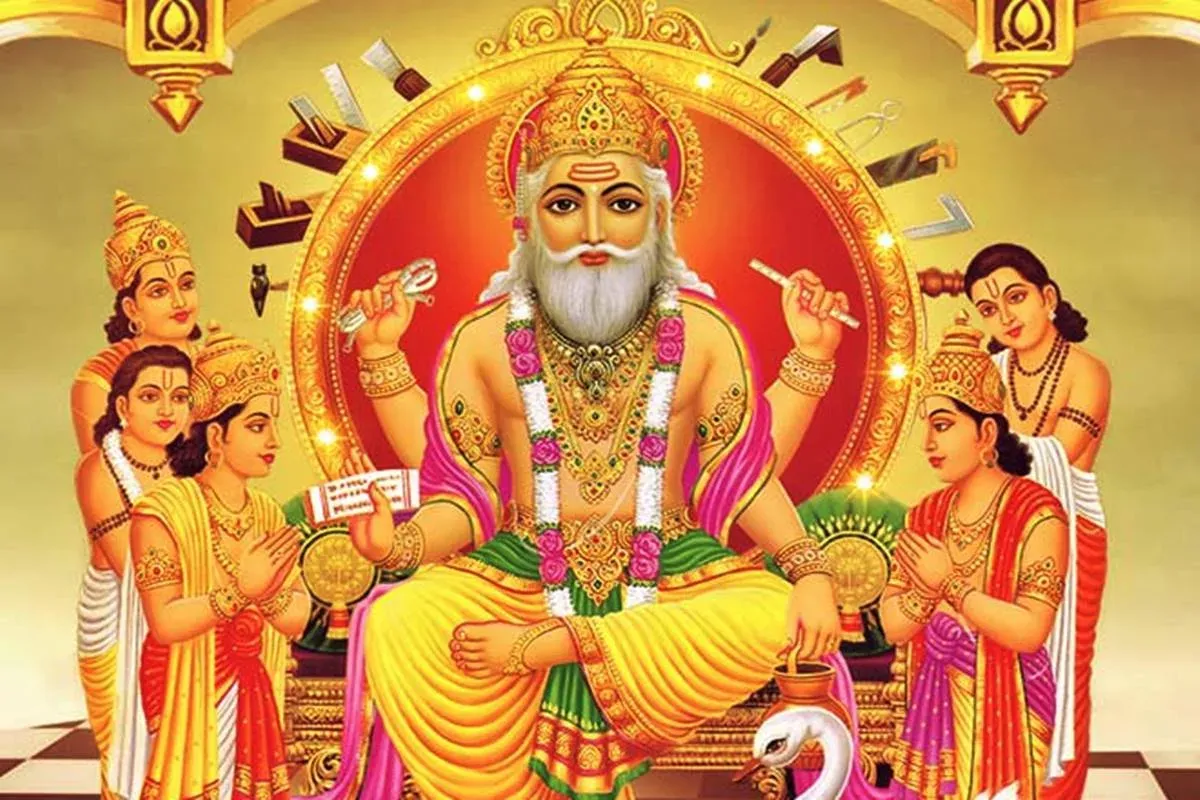 ଆଜି ପବିତ୍ର ବିଶ୍ୱକର୍ମା ପୂଜା, ପ୍ରମୁଖ ଶିଳ୍ପାଞ୍ଚଳରେ ଉତ୍ସାହର ସହ ଚାଲିଛି ପୂଜାର୍ଚ୍ଚନା 