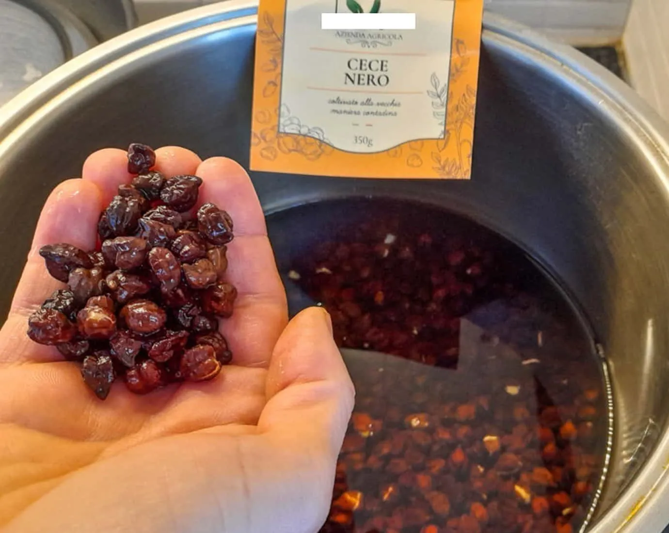 Soak Black Chickpeas