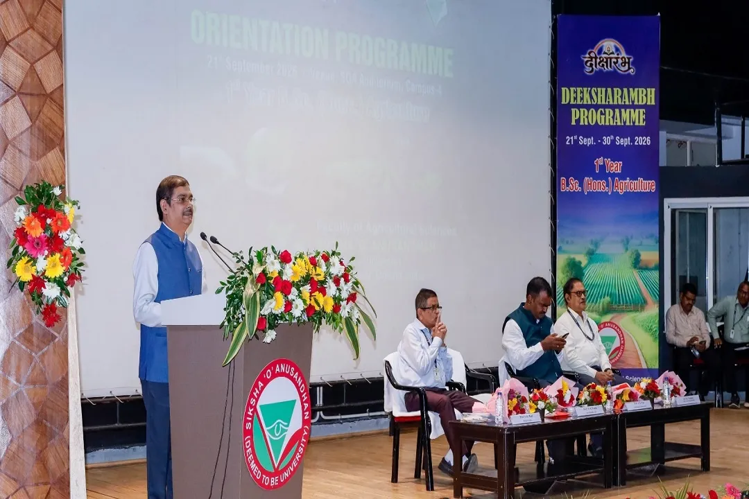 Orientation program held for new students at Institute of Agricultural Sciences (IAS)