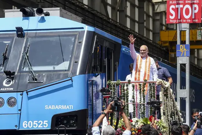  LNG Powered Train 