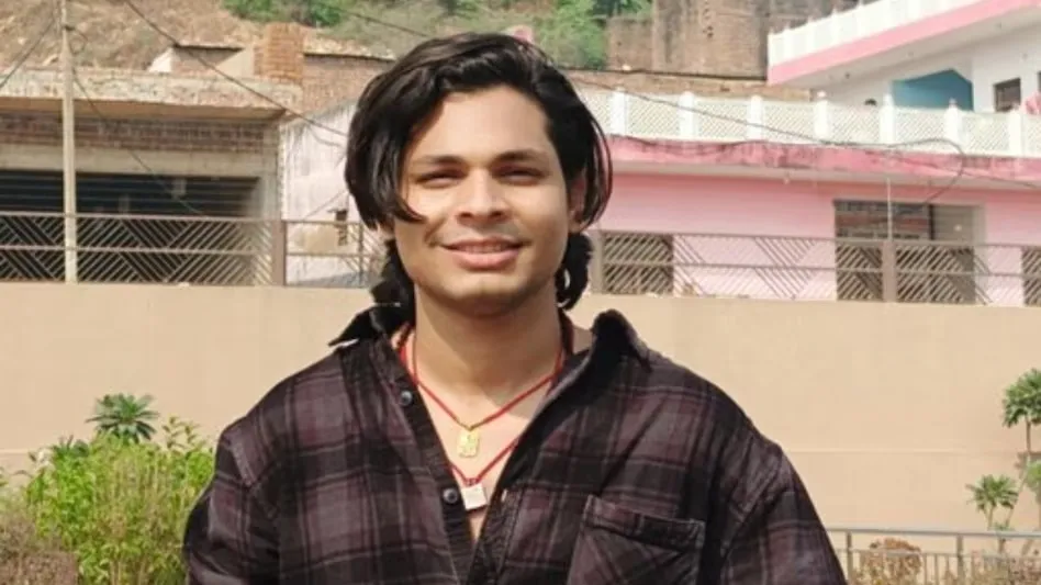 Hindu Raksha Dal Supporting Swatantra Bharadwaj