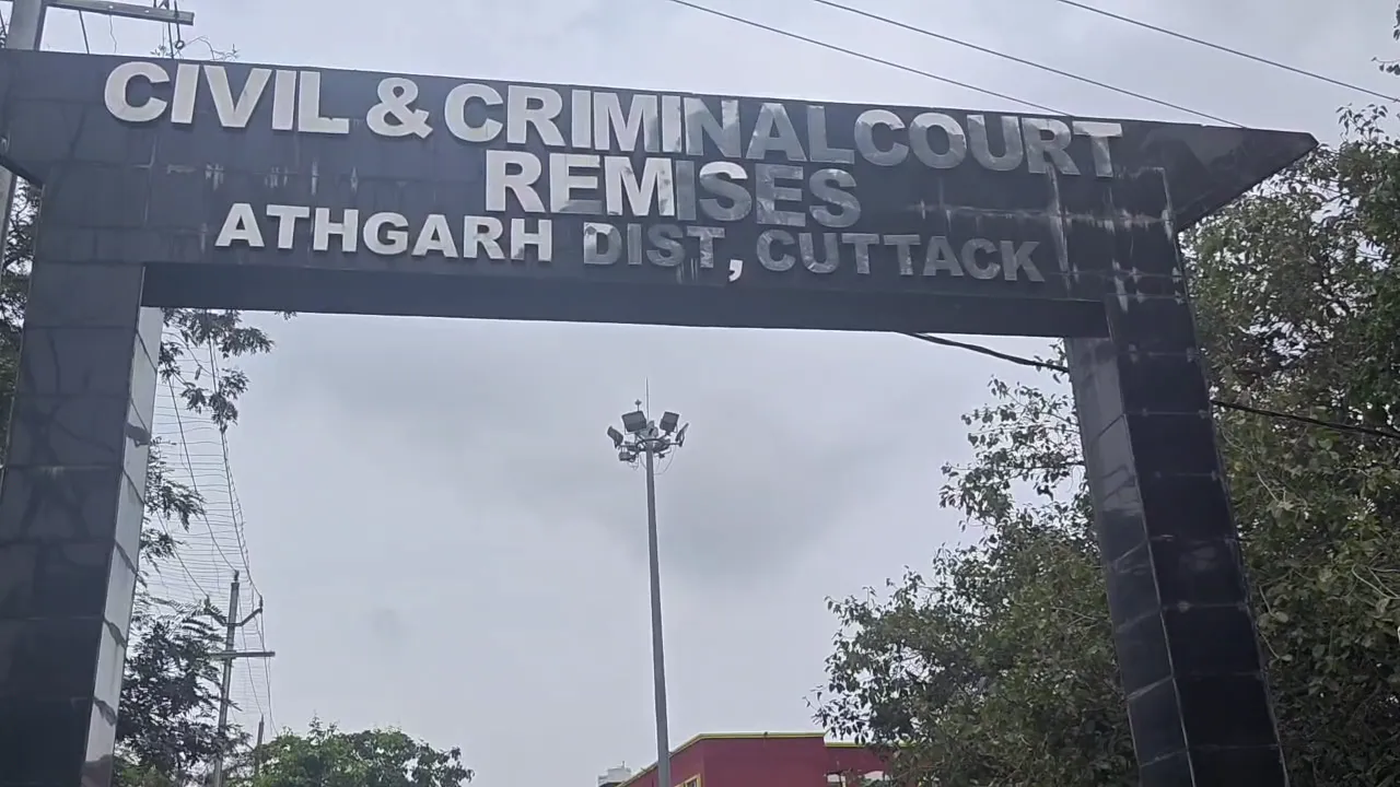  ଦୁଇ ଗୋ-ଚାଲାଣକାରୀଙ୍କୁ ଆଜୀବନ କାରାଦଣ୍ଡ, ୫ ଲକ୍ଷ ଟଙ୍କା ଲେଖାଏଁ ଜରିମାନା
