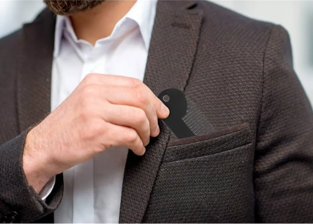 psychology suggests about men who always carry a small comb