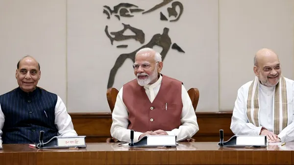 ଖୁବଶୀଘ୍ର କ୍ୟାବିନେଟ୍ ଅଦଳବଦଳ ! ମନ୍ତ୍ରୀମାନଙ୍କ ସହ ଗୁରୁତ୍ୱପୂର୍ଣ୍ଣ ବୈଠକ କରିବେ ପ୍ରଧାନମନ୍ତ୍ରୀ ମୋଦୀ