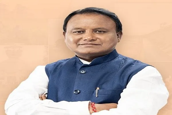UAE ଯିବେ ମୁଖ୍ୟମନ୍ତ୍ରୀ, ଓଡ଼ିଶାରେ ପୁଞ୍ଜି ନିବେଶ ନେଇ କରିବେ ଆଲୋଚନା