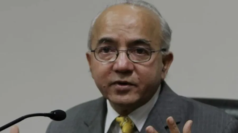 Former Delhi Chief Secretary Rakesh Mehta Dies,